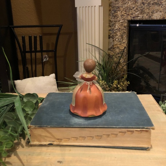 Reuge Anri Italy girl figurine with flute music box 1969 - Picture 5 of 11